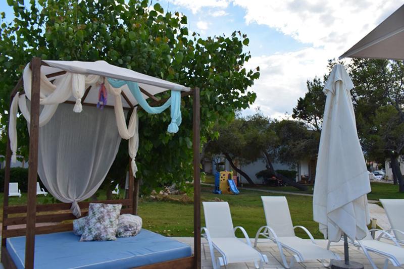 Marzi Beach And Bungalows Hotel Kokkonion ภายนอก รูปภาพ